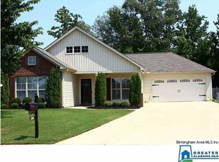 249 Rossburg Dr, Calera, AL 35040