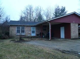 402 Collinsville Rd #A, Troy, IL 62294