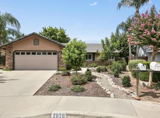 2828 E Parker Ct, Visalia, CA 93292