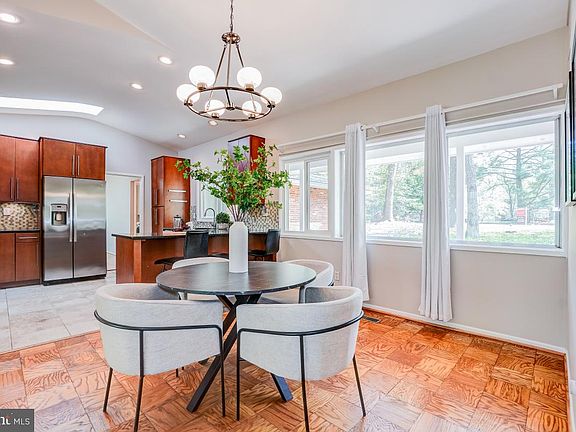 5th image of 8428 Magruder Mill Ct