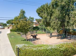 6686 Valley Dr, Riverside, CA 92505