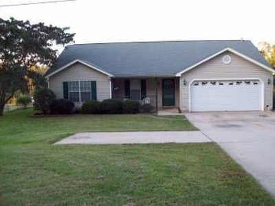 451 E Victor Hill Rd, Duncan, SC, 29334