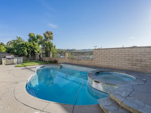 4175 Shady Point Dr, Moorpark, CA 93021