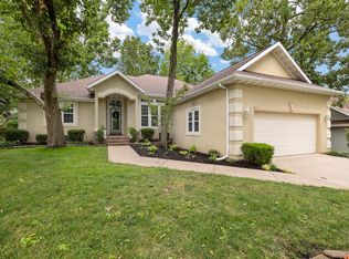 857 Rippling Creek Rd, Nixa, MO 65714