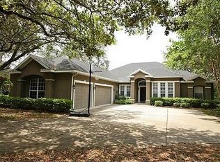 347 Golfview Ave, Chuluota, FL 32766