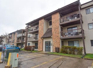 375 Kingsmere Blvd #101, Saskatoon, SK S7J4J6