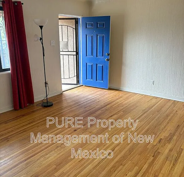 536 Arizona St SE — Photo 4