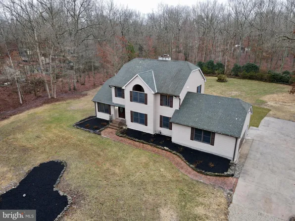 216 Weymouth Rd, Buena, NJ 08310