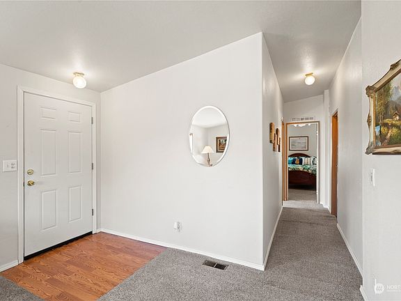 4th image of 5122 70th Avenue E #4