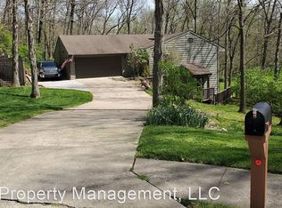 2117 Oak Point Ct, Columbia, MO 65203