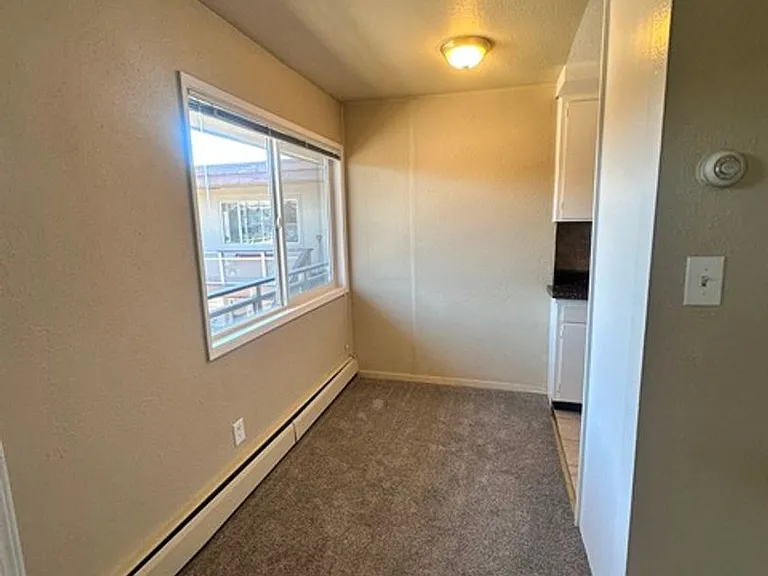 2544 Union St — Photo 55