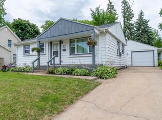 303 E Center St, Mount Morris, IL 61054