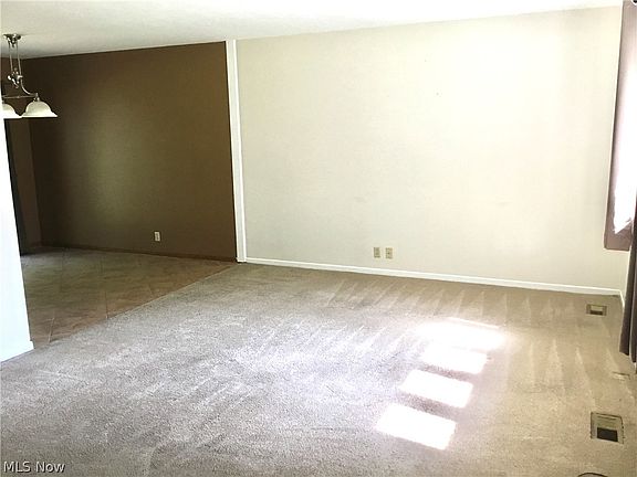 3rd image of 6794 Cypress Dr