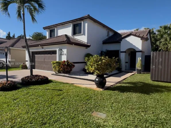 8618 SW 161st Pl, Miami, FL 33193