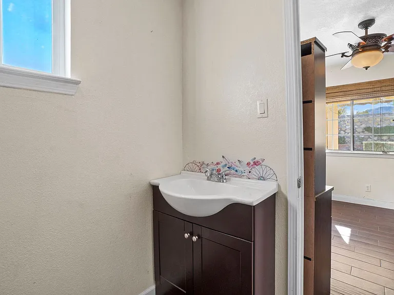 4332 Loma De Brisas Dr — Photo 17