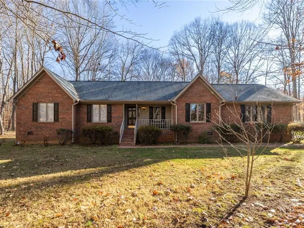 4607 Tiarella Dr, Summerfield, NC 27358