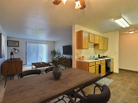 Fargo, ND Chestnut Ridge Apartments | Dining