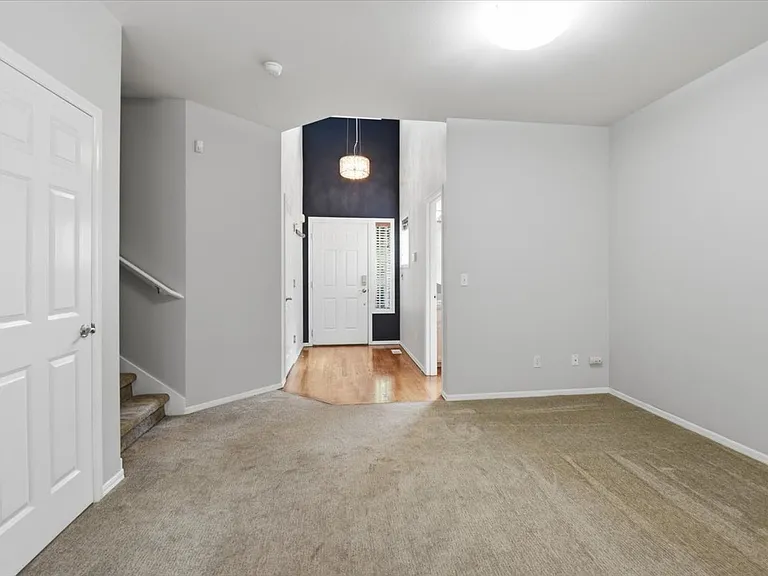 12331 NE 92nd St #12 — Photo 9