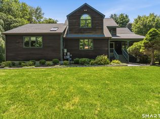 16 Palestine Road, Newtown, CT 06470