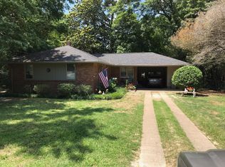 22 Edgewood Dr, Sumter, SC 29150