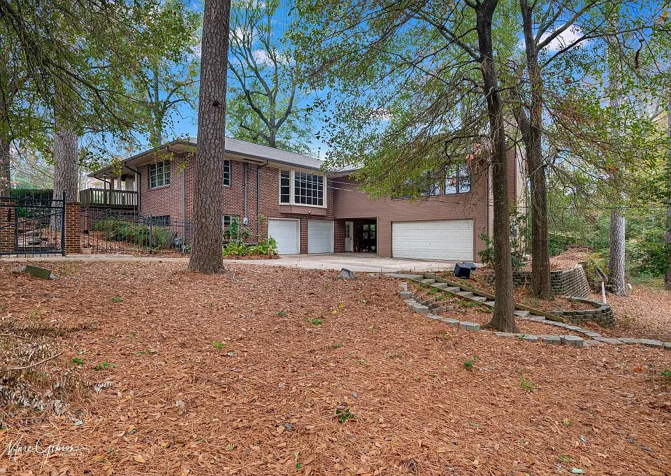 400 Southfield Rd
