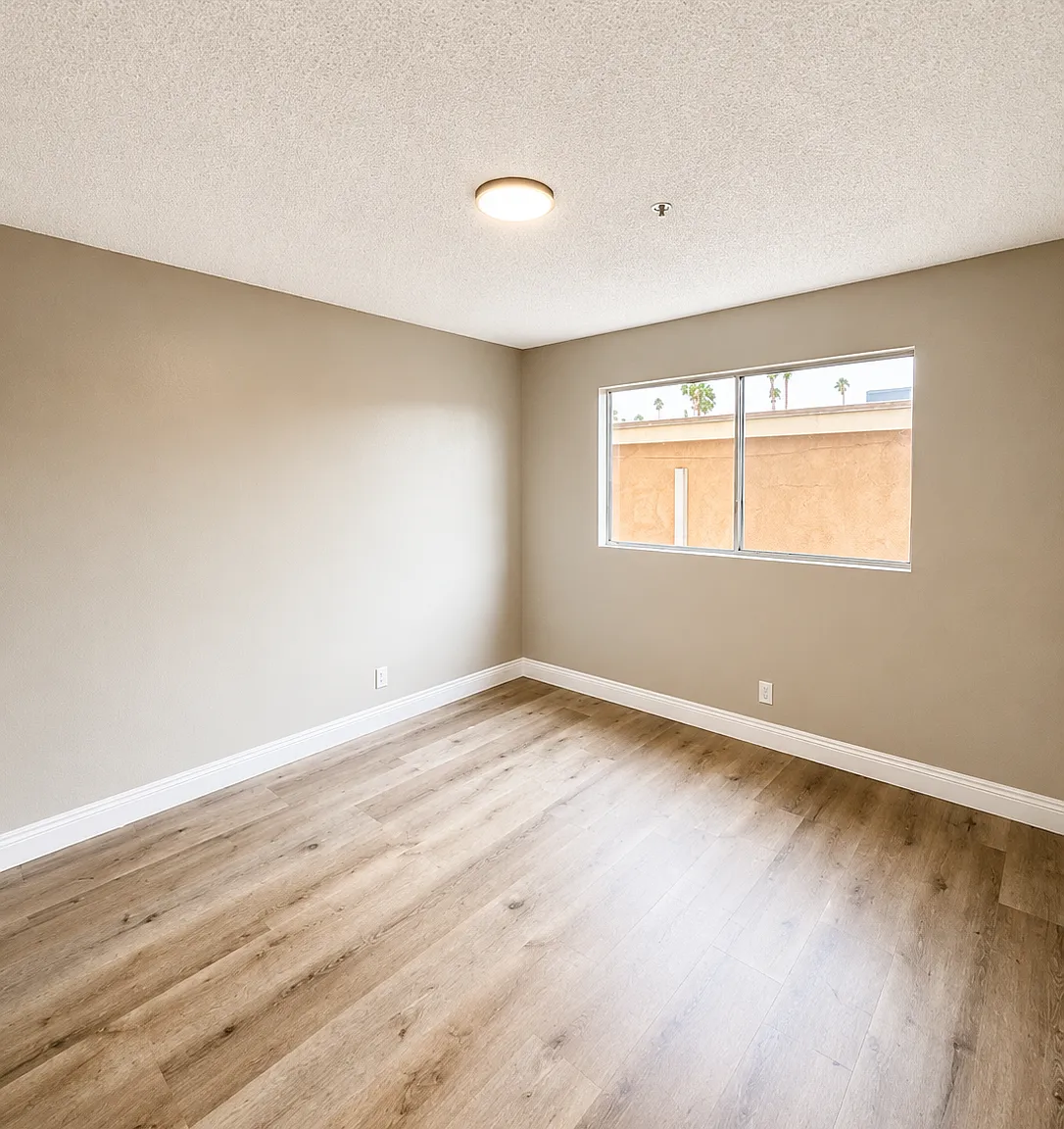 8307 S Figueroa St Los Angeles, CA 90044 — Photo 4