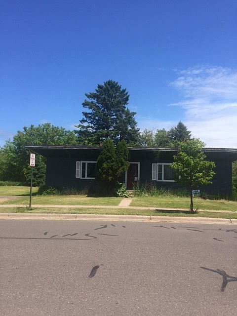 2nd image of 122 Stuntz Ave #0