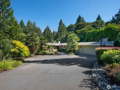 3226 99th Avenue NE, Bellevue, WA, 98004