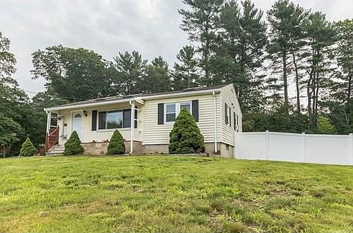 3rd image of 15 Billerica Ave