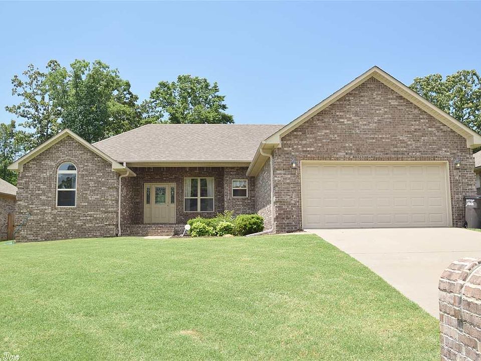1st image of 2117 Airborn Dr