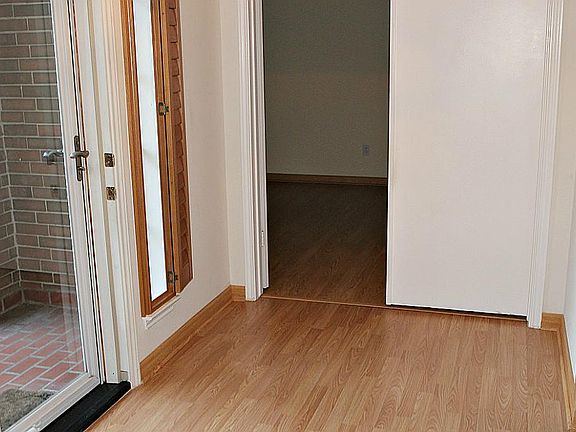 3rd image of 2715 N Larkspur Cir