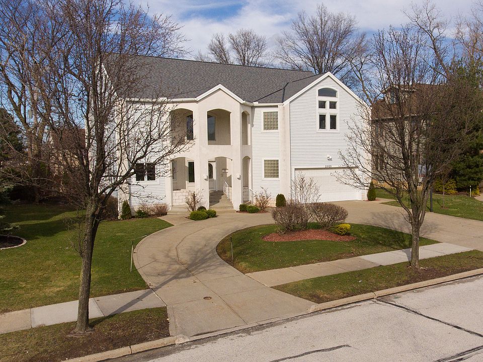 1st image of 23133 Timberlane Dr