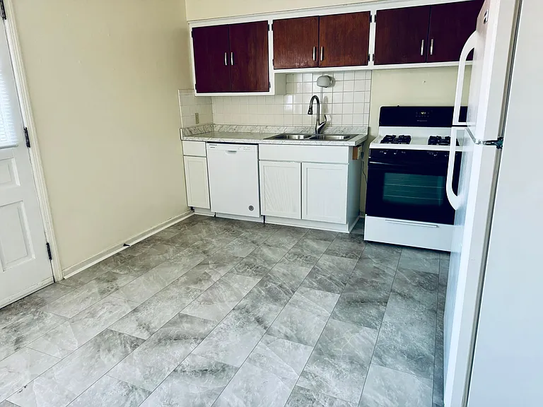 1518 W 7th Ave #1522 — Photo 9