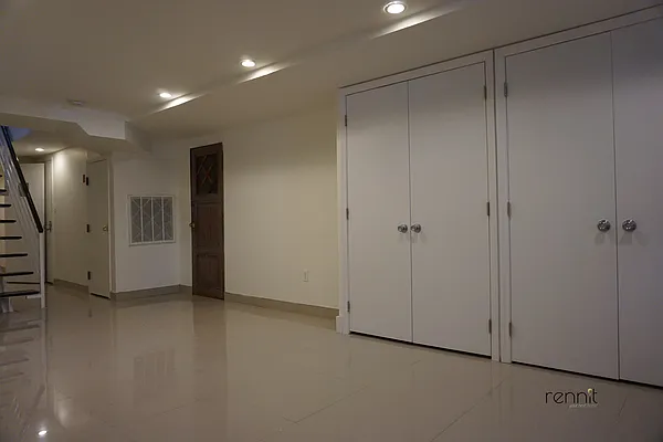 Rented by Rennit Inc. | media 31