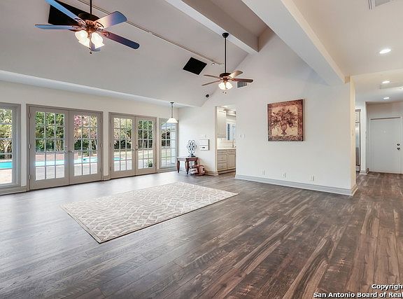 5th image of 1226 E Sunshine Dr