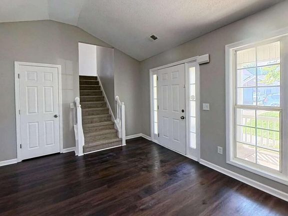 5th image of 3328 Waggoner Pl