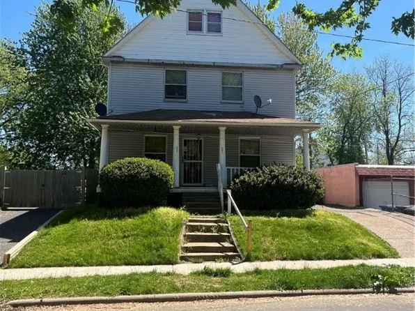 3271 W 88th St, Cleveland, OH 44102