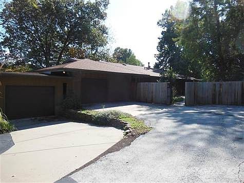 5th image of 5639 S Belgravia Ave
