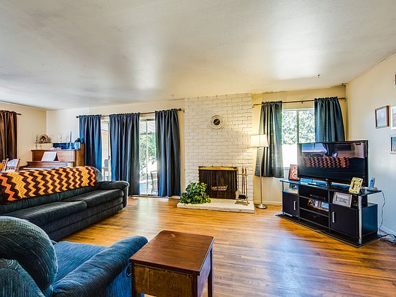 2nd image of 7149 El Cerro Dr