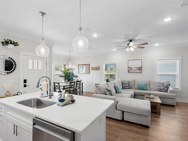 21306 Pompano Ave — Photo 16