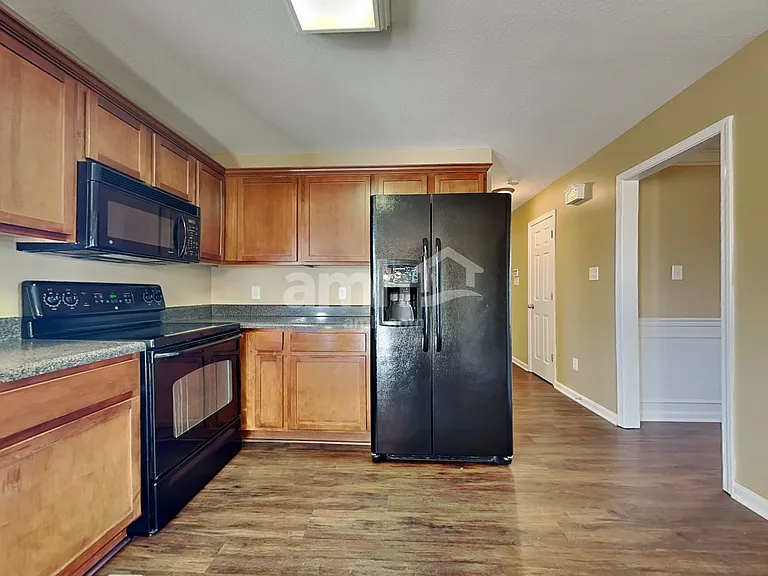 5716 Capeside Ln — Photo 3