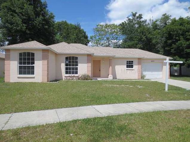 1st image of 6923 Wildwood Oak Dr