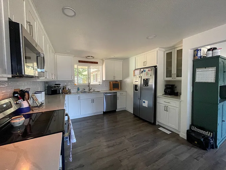 2458 Monticello Way — Photo 6