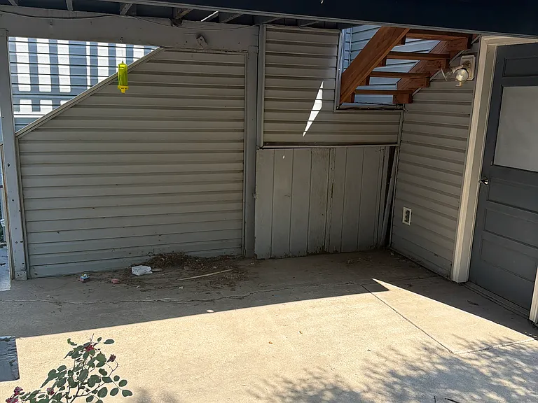 1311 Edwina Pl — Photo 16