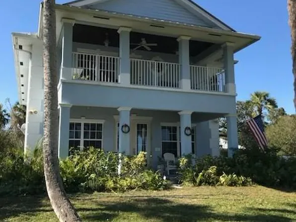 2495 N Indian River Dr, Fort Pierce, FL 34946