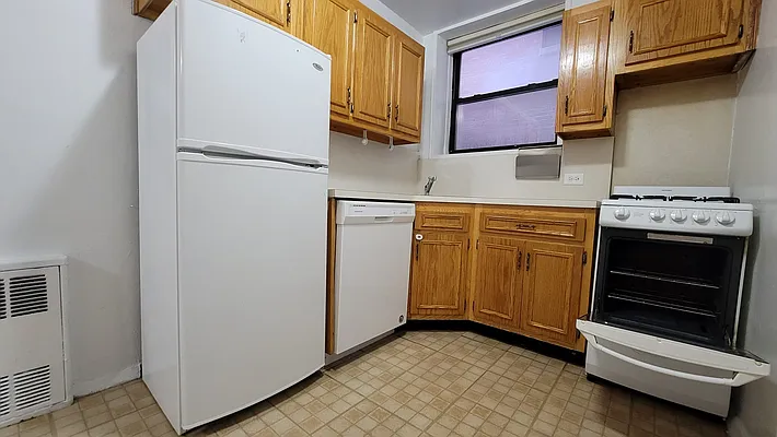 Rented by Oxford Property Group | media 20