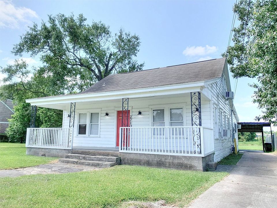 1st image of 2710 Carrolton St