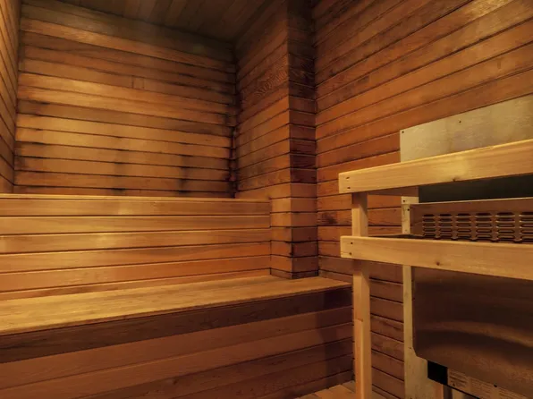 Fountaine Bleue Apartments