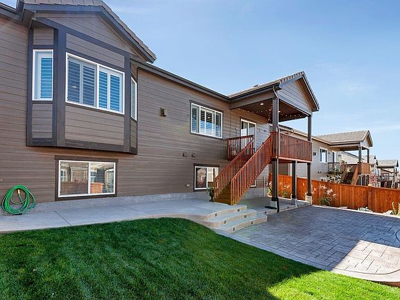3rd image of 14346 Glenayre Cir