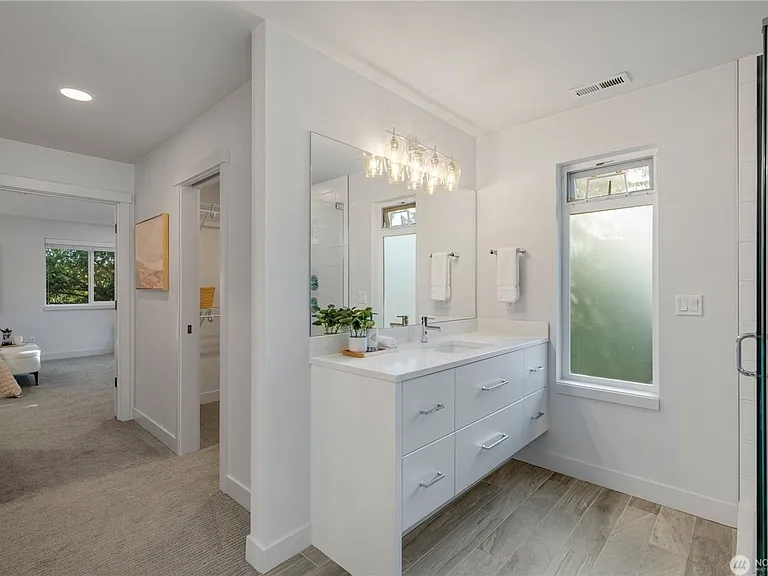 10317 Sand Point Way NE — Photo 20